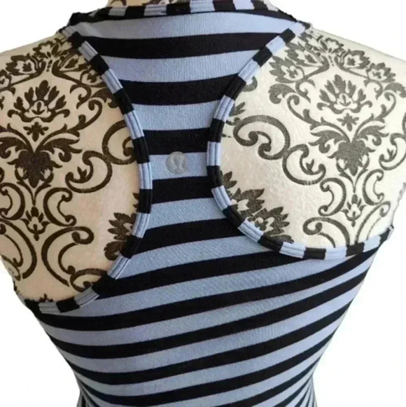Lululemon Cool Racerback Sea Stripe Polar Haze Black Blue Stretch Women's size 6 - Picture 6 of 8